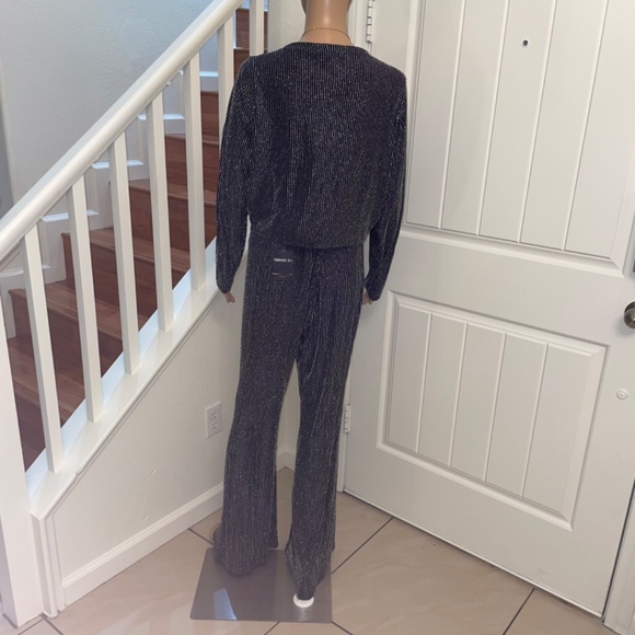 NWT Forever 21 Black with Silver Metallic Stripes Pant Set - Picture 3 of 4